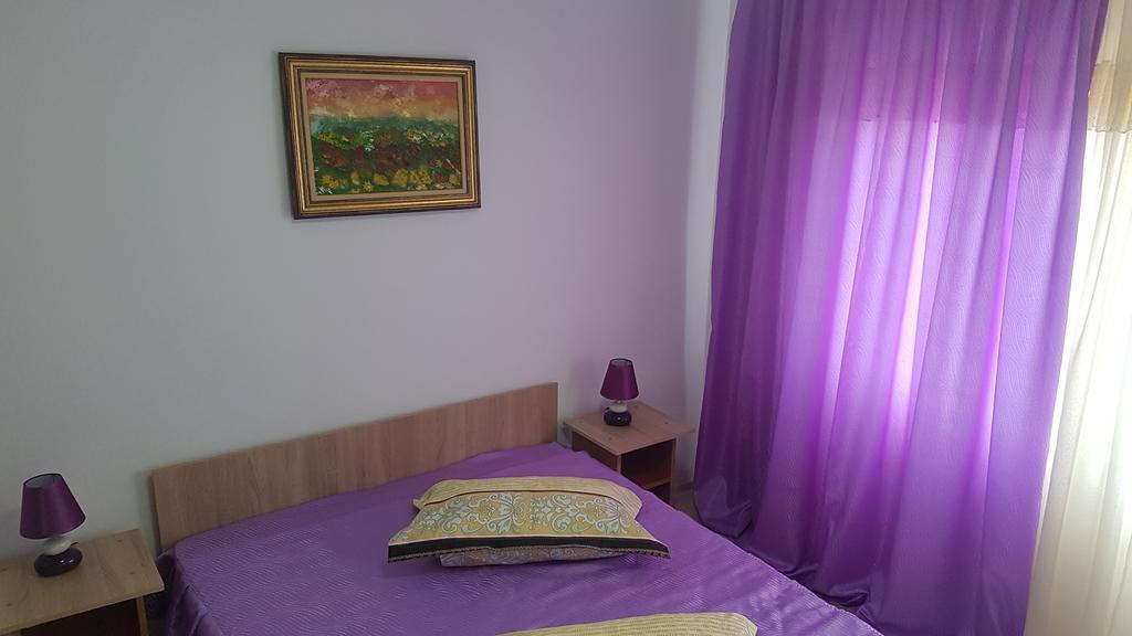 Casa Rustica Apart & Rooms Cîmpineanca Zewnętrze zdjęcie
