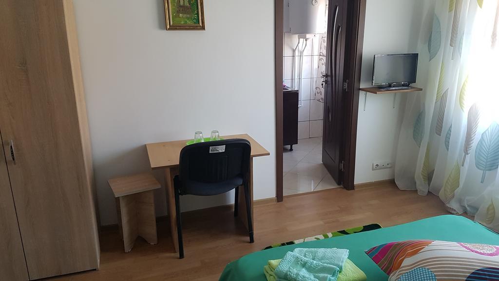 Casa Rustica Apart & Rooms Cîmpineanca Zewnętrze zdjęcie